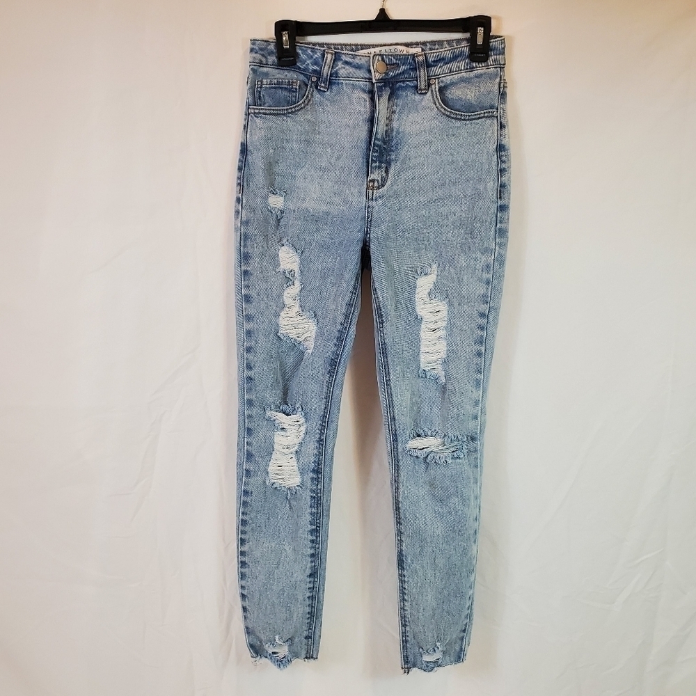 Tinseltown High Rise Distressed Jeans, Light Vintage Wash Size 7